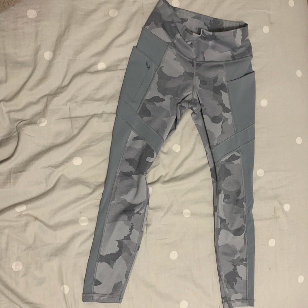Athleta camo leggings